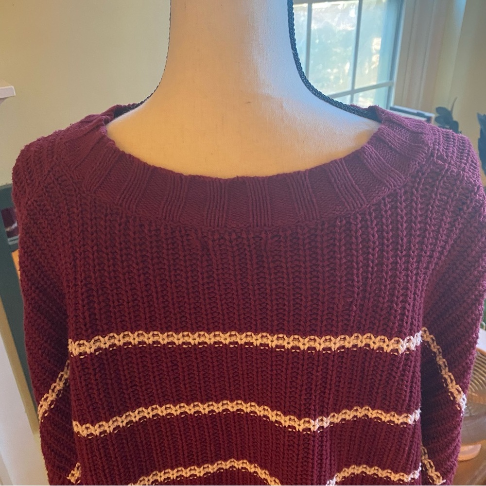 AMERICAN EAGLE knit burgundy white striped boatneck sweater w/ front pocket XL - Picture 4 of 11